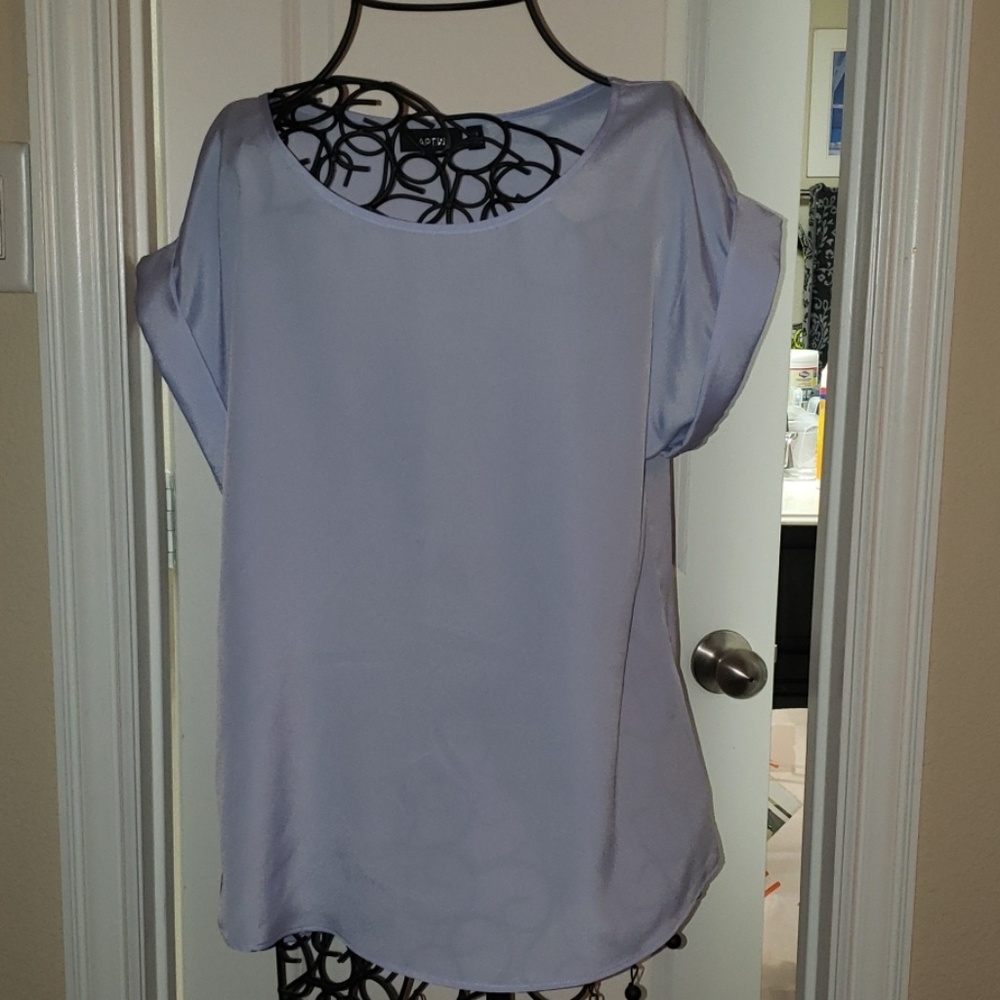 FINAL PRICE!! Lavender top